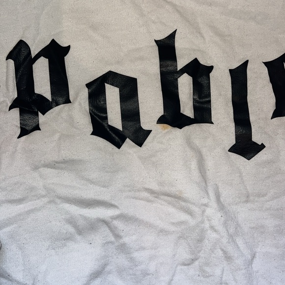 Skullhouse designs unstoppable crew neck with stains - Picture 2 of 2